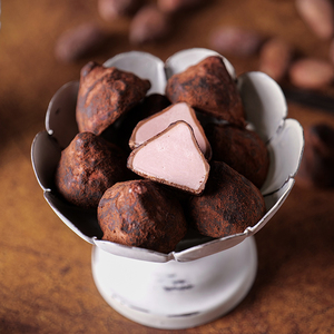 比利时进口佛兰德斯松露巧克力草莓味可可脂软心黑巧克力盒装100g