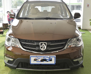 宝骏730前后保险杠大包围改装