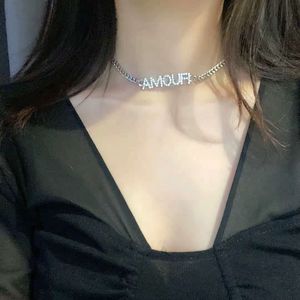韩国个性休闲街头风性感blingbling水钻字母链条项链锁骨颈链女