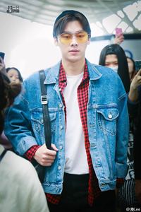 李易峰同款外套机场同款茧型牛仔外套杨洋oversize男女同款牛仔衣