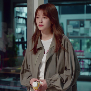 与晨同光孙怡黎初瑶同款衣服女2020春秋宽松显瘦短款风衣外套上衣