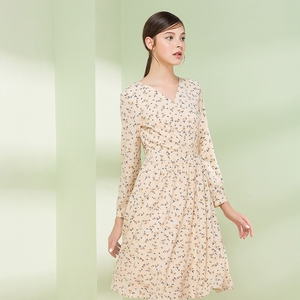 诗燕女装旗舰店中长款