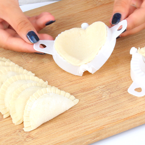 厨房包饺子神器家用水饺模型饺子夹小工具创意水饺压花模具饺子皮