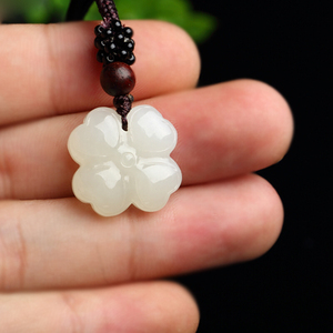 天然和田玉吊坠 男女款四叶草玉坠小款叶子玉石挂件