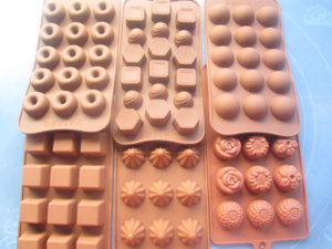 多款巧克力模具半圆甜甜圈蛋白糖小花 硅胶蛋糕工具DIY冰格好脱模