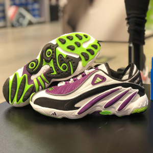 adidas/三叶草 fyw 98 男女经典复刻天足缓震舒适休闲鞋 eg5196