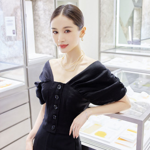 王牌对王牌王子文明星同款黑泡泡袖短袖方领衬衫上衣服女别致穿搭
