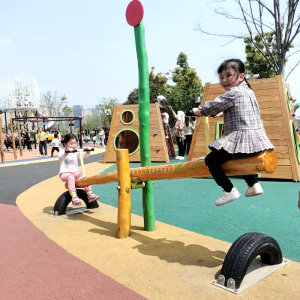 儿童木质室外公园感统圆木亲子跷跷板玩具农乐园秋千组合宝宝摇马