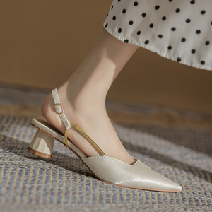 包头凉鞋女 低跟2021夏季新款一字带白色中跟尖头高跟鞋女粗跟5cm