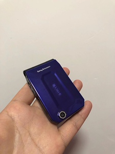 索尼爱立信手机机翻盖