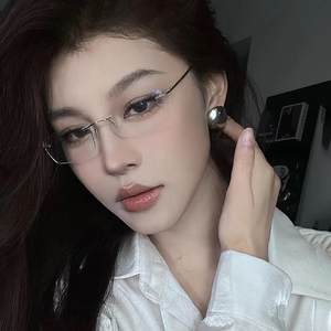 近视眼镜男无框镜架