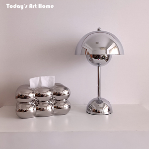 丹麦设计师艺术台灯婚庆花苞灯北欧轻奢个性充电蘑菇灯书桌床头灯