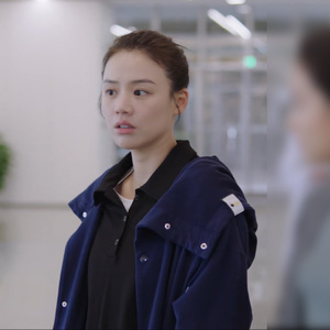 你是我的城池营垒米佧马思纯同款深蓝色风衣外套时尚气质私人定制