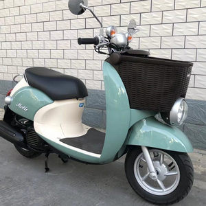 复古机车摩托踏板车