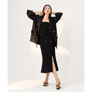 蔻丝kohs 高定系列金扣醋酸丝绒拼接优雅开衩鱼尾摆抹胸裙