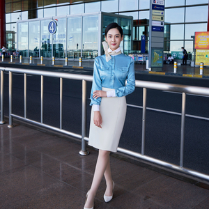 大韩航空空姐制服