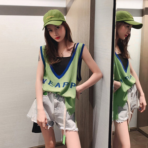 小背心女学生吊带