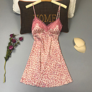 睡裙女2021年新款粉色豹纹睡衣女性感夏季套装蕾丝薄款胸垫小个子