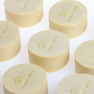 骆驼奶皂洗澡洗脸香皂女保湿补水润肤卸妆洁面皂 天然全身手工皂