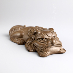 茗泉山庄 宜兴 张爱成 舞狮人 紫砂茶宠 小老虎 爱成现宝 座镇