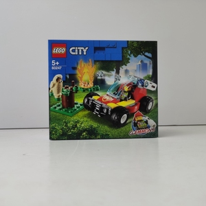 正品lego乐高积木 60247森林失火救援 60251 巨轮越野车城市系列
