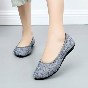 街蜜北京布鞋女单鞋夏季软底镂空新款平跟中老年舒适妈妈网鞋女士