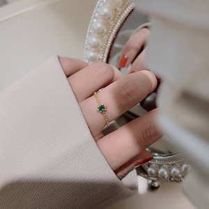 s925纯银开口复古祖母绿色水钻戒指女小众设计宫廷素圈冷淡风高级
