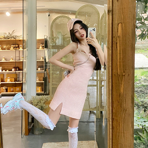 戴大梨儿蝴蝶结吊带连衣裙开叉女侧边桔梗法式粉色春夏款抹胸裙子