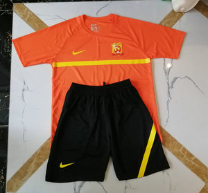 中超球衣2021新款武汉队卓尔训练服短袖足球服光板比赛定制队服