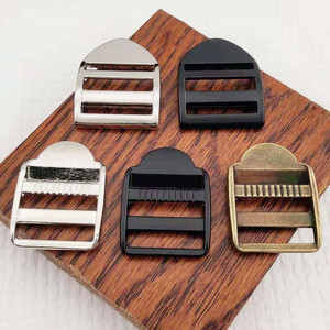 加厚金属目字扣背包书包扣双肩登山包配件卡扣调节连接包带日字扣