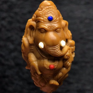 苏州橄榄核雕刻象神手把件镶嵌单籽手串吊坠项链挂件新款男士女士