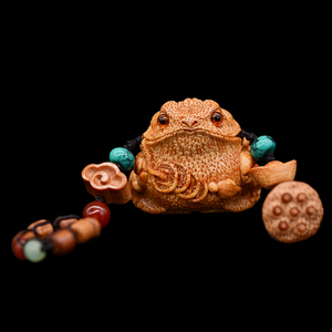 精品名家张念超本工老竹根雕手持鹰嘴金蟾手把件竹雕满钉呱呱把件