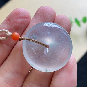 云南翡翠平安扣