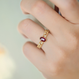 街边小灯/欢愉 天然鸽血红宝石18k金戒指环 钻石镶嵌女轻奢不褪色