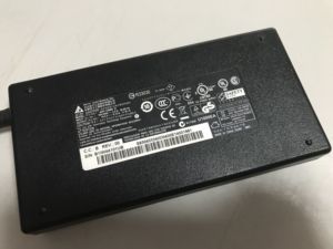 msi微星笔记本电脑电源适配器120W GE60/GE70/GS60