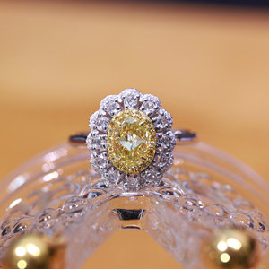 082克拉天然黄钻18k金戒指浓郁清澈女款钻戒珠宝大牌款