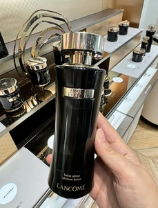 【保税】Lancome兰蔻黑金臻宠美容液150ml 补水保湿爽肤水喷雾