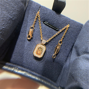 珠宝定制18k金hw字母钻石项链女香水瓶吊坠au750玫瑰金彩金锁骨链