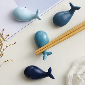 日式创意鲸鱼陶瓷筷架筷托可 家居摆设爱勺子架勺托筷子架筷枕