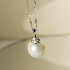 崧宝秘境南洋白珍珠18k黄金吊坠海水珍珠极简满钻水滴吊坠毛衣链