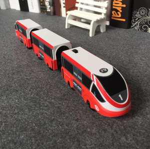 塑料磁性红色蓝色电动小火车轨道玩具 搭配轨道电动火车头带人偶