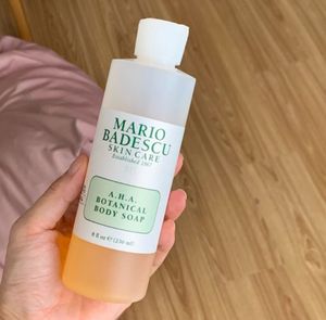 美国mario badescu aha果酸沐浴露乳去角质鸡皮祛痘 236ml