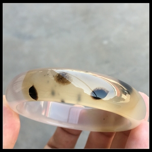 发丝玛瑙玉髓手镯