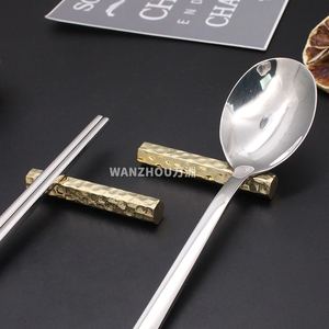 纯铜筷托勺托两用锤点筷子架镜面锤目纹筷架日式韩式料理餐厅家用