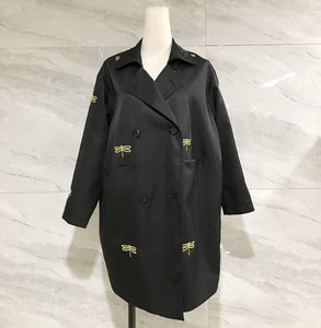 圣丹青/圣典葳dws21q612 2021新款时尚气质印花风衣秋款女装 439