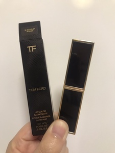 tom ford tf16黑金细管口红缎光番茄红汤姆福特丝缎stain matte