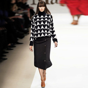 设计感小众软糯毛衣巴黎时装走秀款新款女装宽松毛衣两件半裙套装