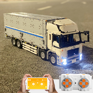 宇星兼容乐高荒川货柜大卡车遥控电动工程车成年人高难度拼装积木