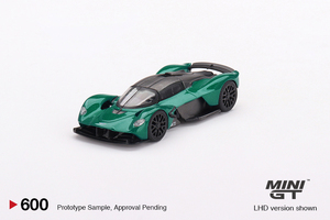 [匠心]MINI GT 1:64 #600 阿斯顿马丁Aston Martin 合金汽车模型