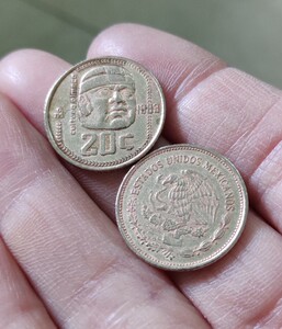 旧币 墨西哥20分纪念币 硬币 直径约20mm 年份随机美洲收藏